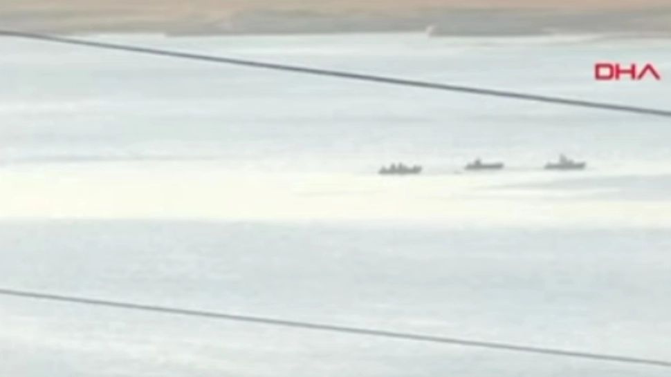 Incendii Turcia. Un elicopter aflat în misiune s-a prăbușit într-un baraj! 3 salvatorii și-au pierdut viața