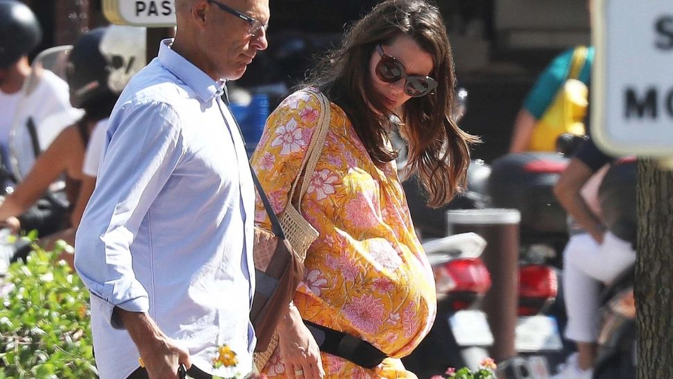 Val de facilități pentru gravide si părinți. Ce obligații vor avea instituțiile și magazinele?