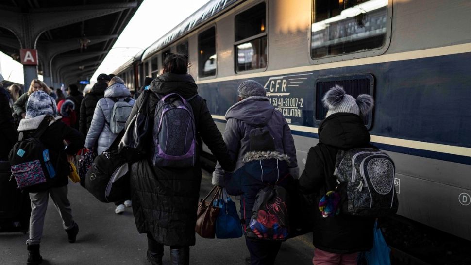 Elevii sunt în al nouălea cer: Vor avea transport gratuit cu trenul și metroul în noul an școlar