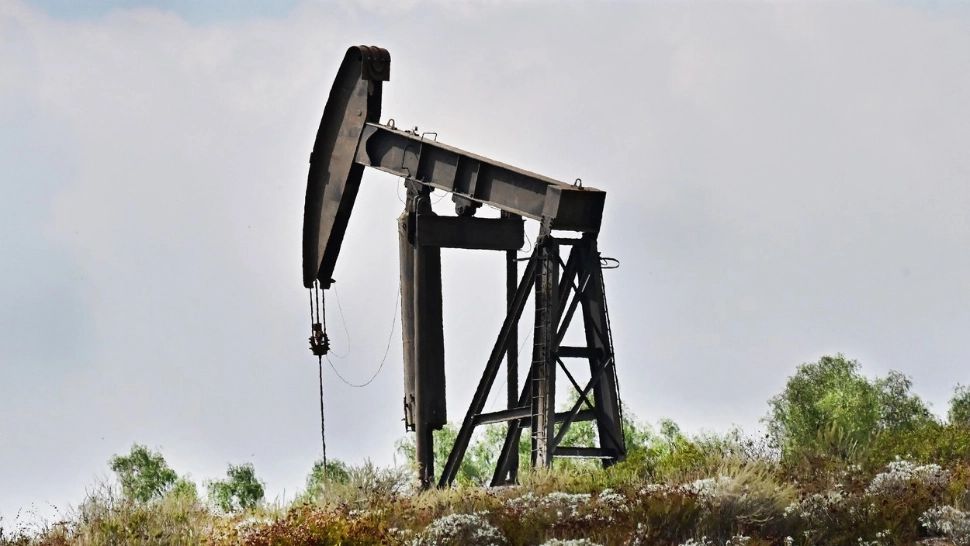 Putin apasă pedala exporturilor de petrol: Livrările de ţiţei ale Rusiei, la cel mai ridicat nivel din ultimele trei luni