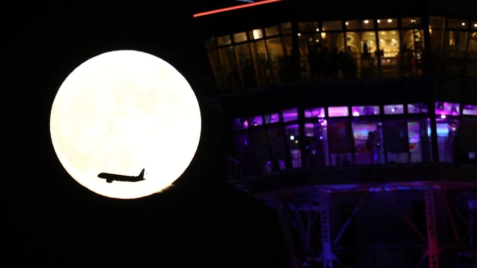 Ultima Super Lună a anului. O putem vedea în această noapte