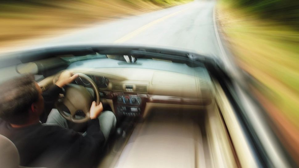 Șoferul fugărit de poliție pe DN1 pentru că furase o mașină a fost arestat. Bărbatul este recidivist - ce a mai făcut înainte  