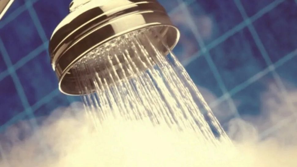 Orașul din Moldova cu cea mai scumpă apă și canalizare. Zeci de oameni, în stradă: cât a ajuns să coste metrul cub