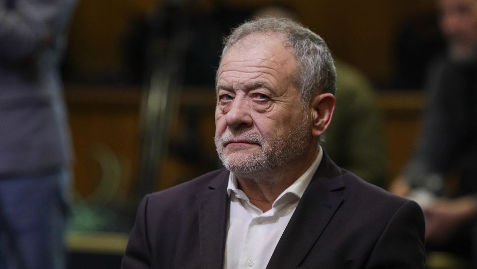 Tribunalul Vaslui a decis: Baronul-șpăgar Dumitru Buzatu rămâne în arest la domiciliu  