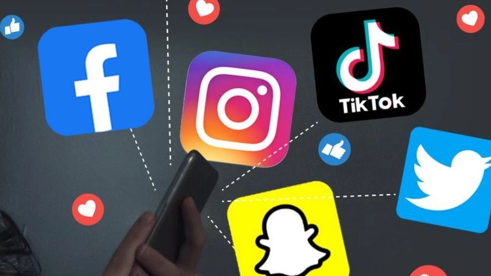 Copiii sub 16 ani nu au voie pe social media fără acord parental. Ministrul Educației anunță schimbări radicale