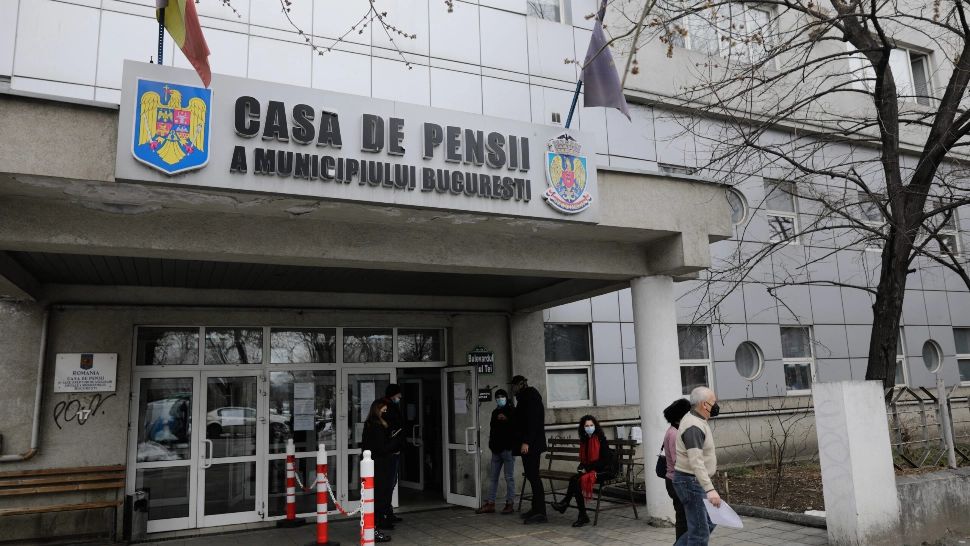 Blocul Național Sindical avertizează: Activitatea caselor de pensii să fie blocată după recalcul