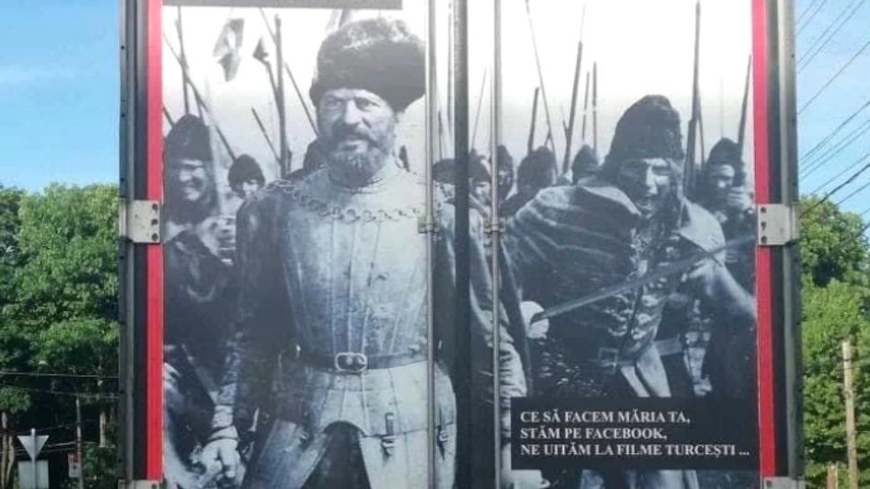 Mihai Viteazul și Nicolae Ceaușescu, în turneu cu TIR-ul - GALERIE FOTO