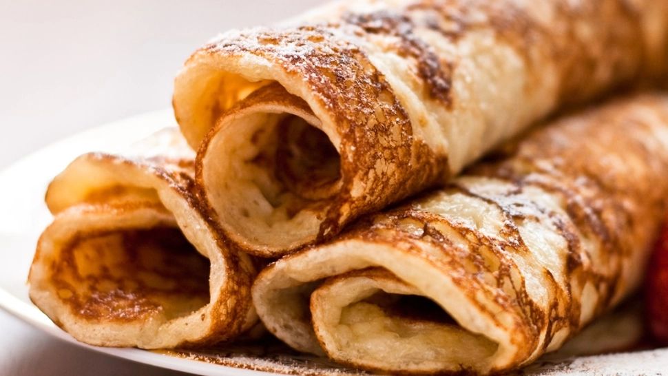 Clătite pufoase cu 2 ingrediente speciale - Rețeta tradițională a celebrei Sanda Marin, cea mai simplă