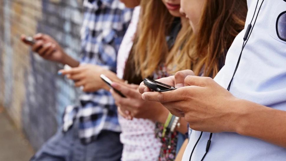 Guvernul a aprobat conectarea la internet de mare viteză și 5G pentru 1000 de localități 