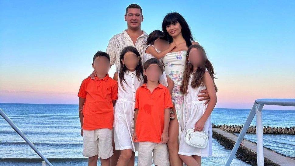 Soluția surprinzătoare la care a apelat Orianda Donca pentru a-și crește copiii, după arestarea soțului - Este departe de luxul și opulența cu care era obișnuită