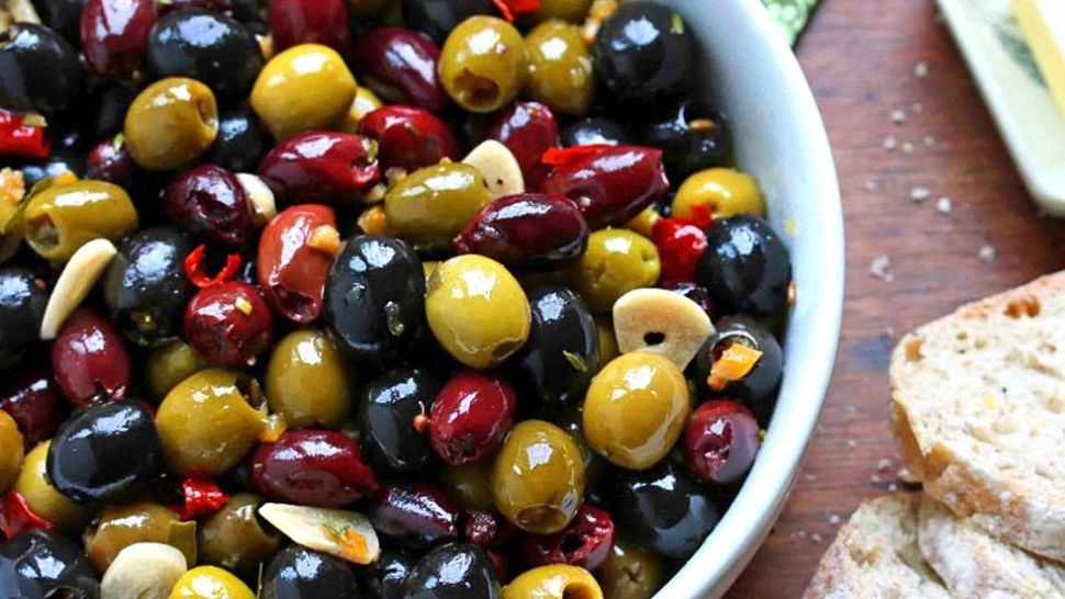 Ce se întâmplă în corpul tău dacă mănânci măsline în fiecare zi. Cea mai importantă schimbare e vizibilă după doar o săptămână