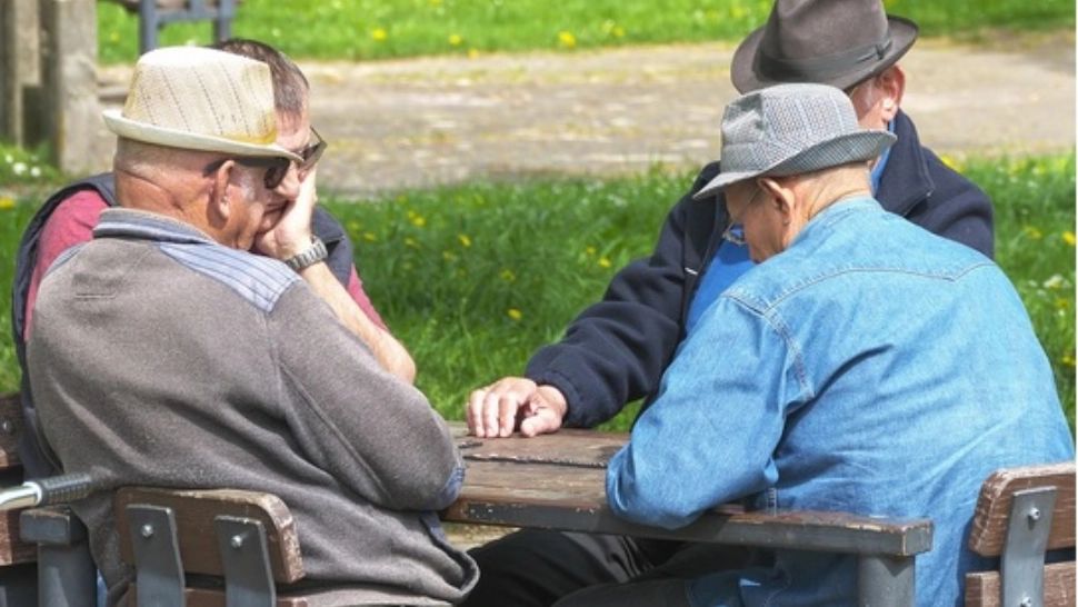 O nouă metodă de înșelăciune face victime: pensionar lăsat fără bani după un gest aparent banal - avertismentul poliției