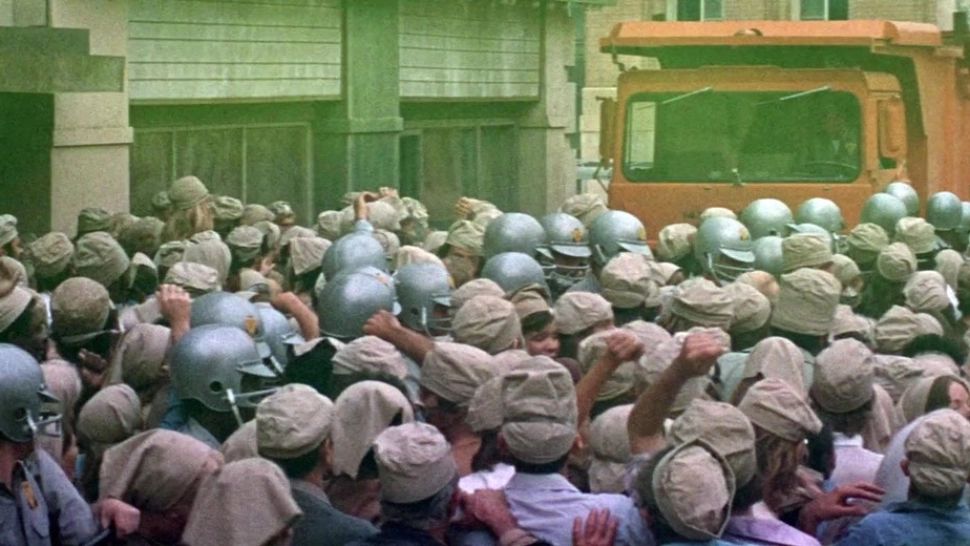 Foametea și războiul, cele mai mari amenințări ale viitorului. Suntem prea mulți pentru resursele pe care le mai avem? 