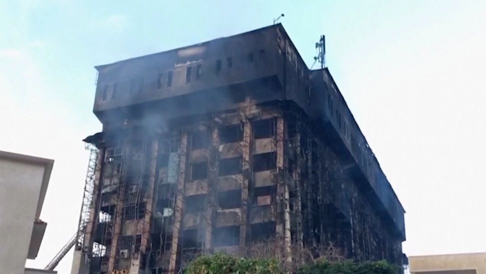 Incendiu puternic la sediul Direcţiei de Securitate de la Ismailia, Egipt! Cel puțin 25 de morți - Număr impresionant de forțe, mobilizat la fața locului