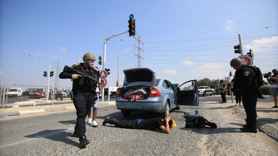 Lupte violente la sol, între militari israelieni și militanți Hamas, în sudul Israelului. 2 teroriști, uciși - VIDEO