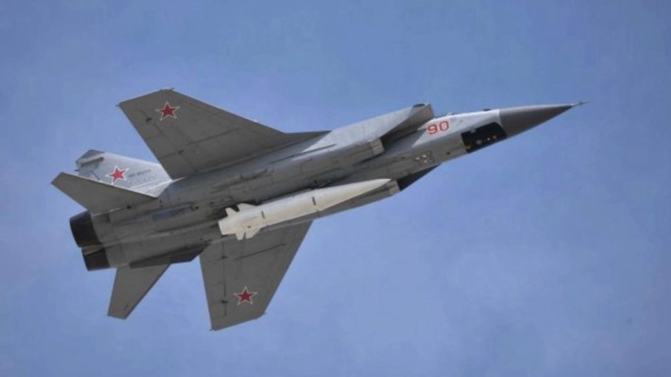 Avioanele cu rachete supersonice ale lui Putin, deasupra Mării Negre: acțiune în forță, patrule permanente