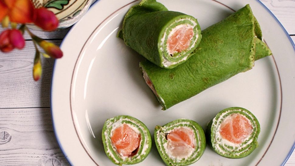 Clătitele cu spanac și somon, rețeta cu care uiți de grija kilogramelor în plus