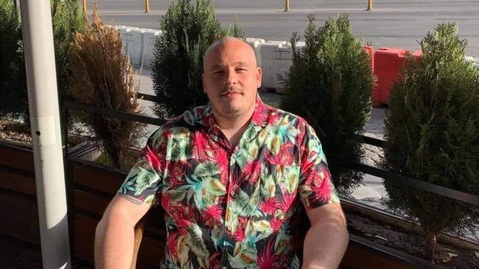 Bărbatul care și-a ars mătușa de vie, în scara de bloc din Capitală, este fiul bodyguardului lui Gigi Becali. Detalii tulburătoare din anchetă - FOTO