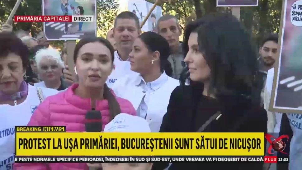 Protest cu strigături la ușa Primăriei Capitalei. Bucureștenii îi cer socoteală lui Nicușor Dan