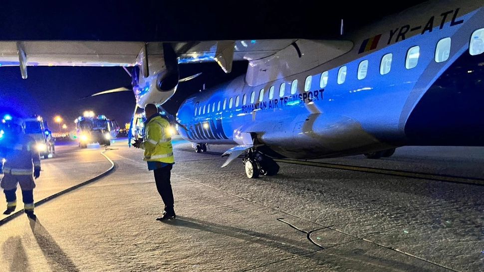 Probleme la o cursă a companiei Tarom care efectua un zbor pe ruta Otopeni-Budapesta - FOTO 