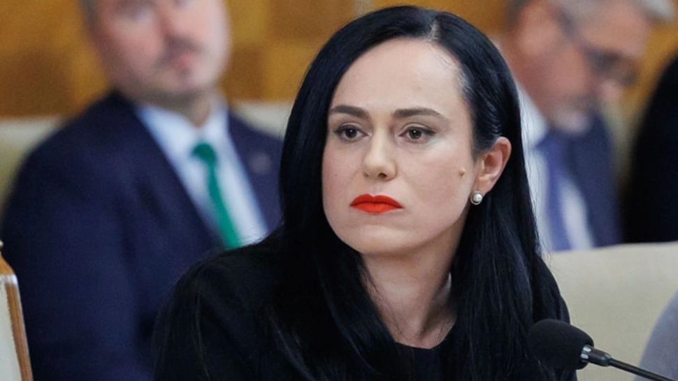 Pensii MAJORATE pentru români, cu 40% din 2024 - Simona Bucura-Oprescu: Adoptarea în Guvern, pe 9 noiembrie - CALENDAR asumat