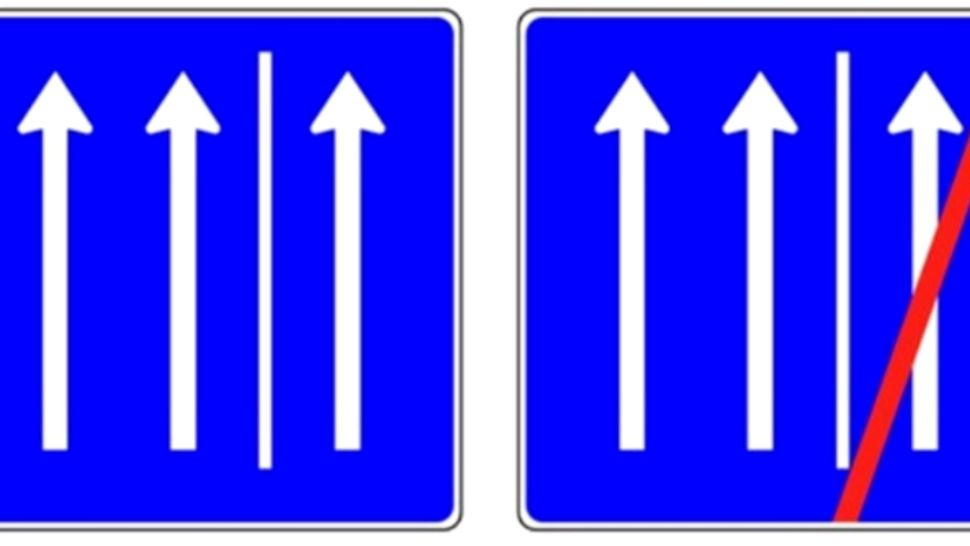 Ce semnificație are indicatorul rutier cu trei săgeți albe. Ce riscă șoferii care nu îl respectă