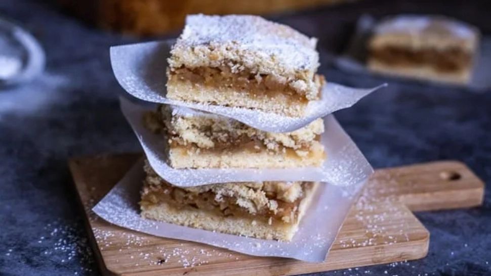 Plăcinta cu mere de post, un deliciu în Postul Crăciunului - Rețeta desertului special din Croația