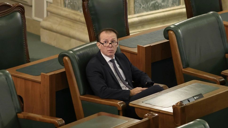 Senatul a votat ridicarea imunității parlamentare a lui Florin Cîțu, în dosarul tunului cu vaccinuri anti-COVID