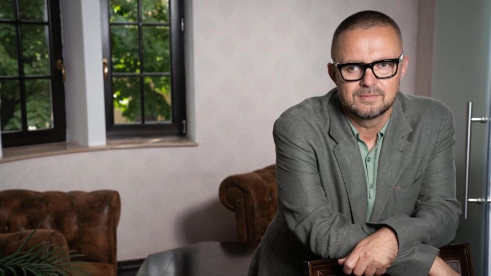 Regele pariurilor din România intră în presă! Devine asociat cu Orlando Nicoară, unul dintre interpușii rezerviștilor Statului Paralel