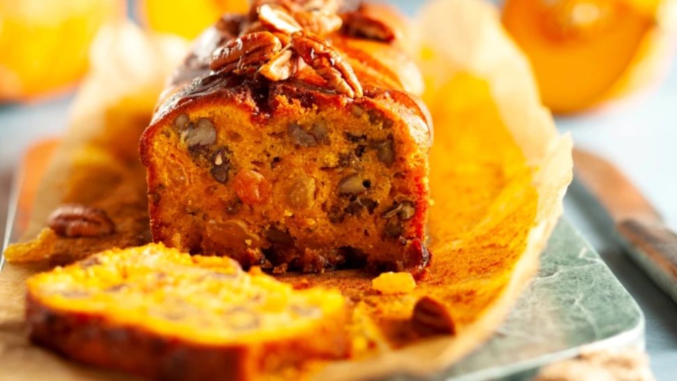 Rețeta-vedetă a sfârşitului de toamnă. Cum se prepară cel mai delicios chec pe care l-ai mâncat vreodată