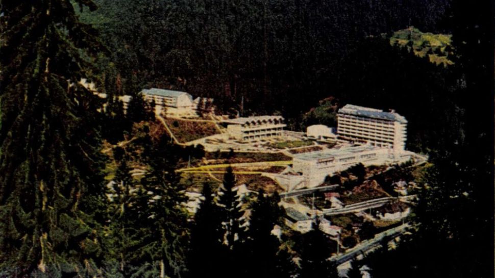 Se închide ultimul hotel din stațiunea Voineasa, „perla turismului sindical" din perioada comunistă