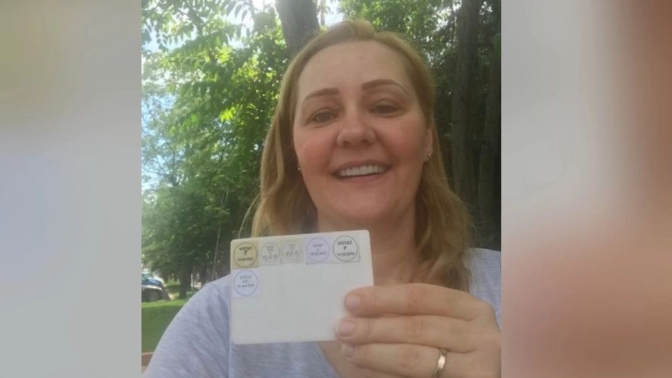 Elena Lasconi a MINȚIT că a participat la referendumul pentru familia tradițională - DOVADA