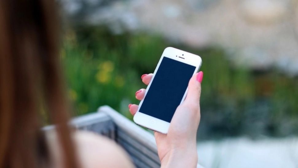 Dubla sinucidere de la Hunedoara. Mesajele ȘOCANTE din telefoanele fetelor. Pe cine acuză că le-a împins să facă gestul fatal?