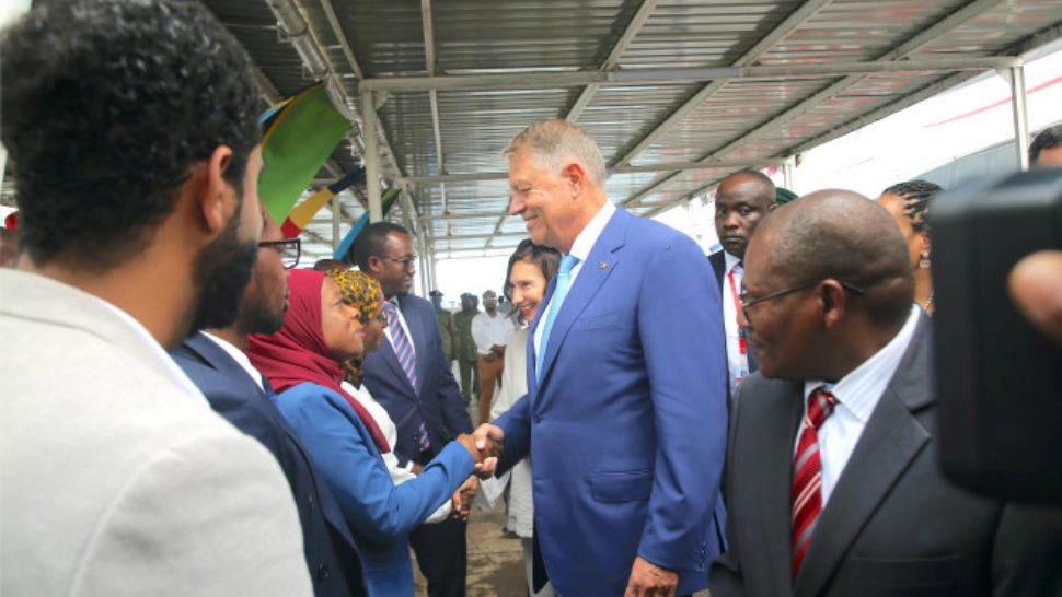 Președintele Klaus Iohannis și soția sa, Carmen, au ajuns în Zanzibar 
