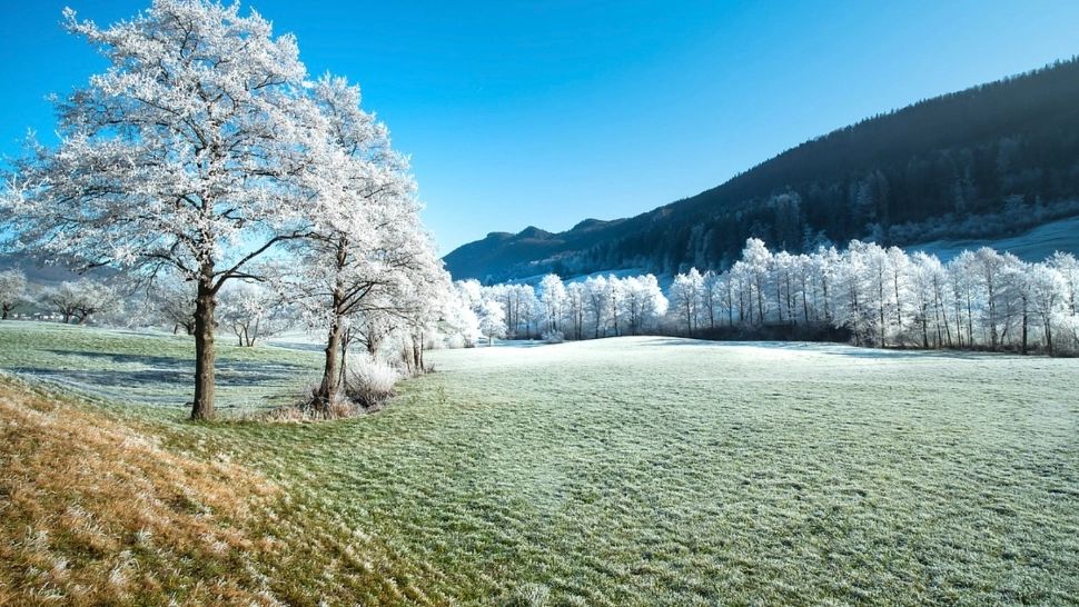 Vremea 17 noiembrie - Urmează un weekend cu temperaturi de iarnă - Când începe episodul rece