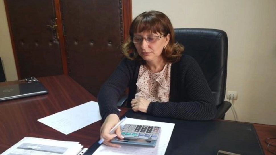 "Prințesa Clisurii", Mira Radovancovici, urmărită penal pentru complicitate la trafic de minori. Soțul ei a abuzat sexual o minoră cu retard 