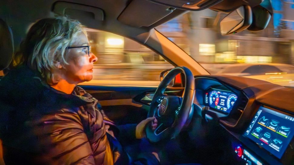 Lovitură dură pentru șoferii vârstnici. Ce le pregătesc parlamentarii? 