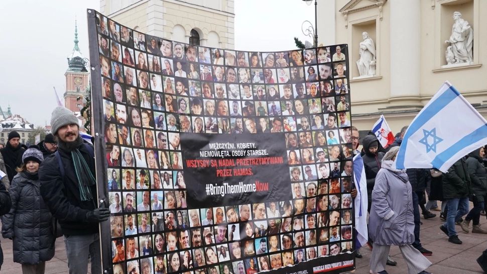 O poloneză cu simpatii islamiste, arestată după un atac cu bombă în centrul Varșoviei