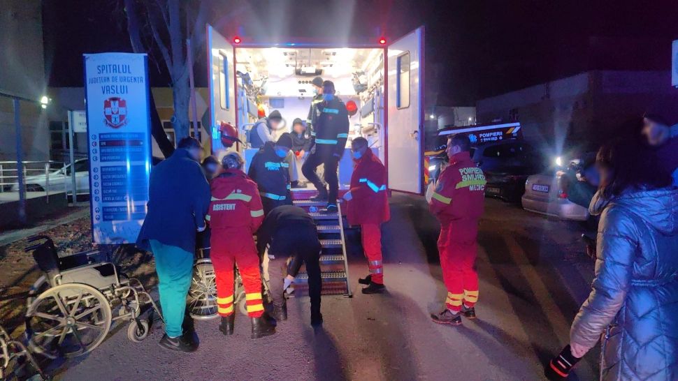 Bacterii extrem de periculoase în borșul de pește dat de pomană la Murgeni, unde au murit 3 pacienți - Detalii CRUCIALE 