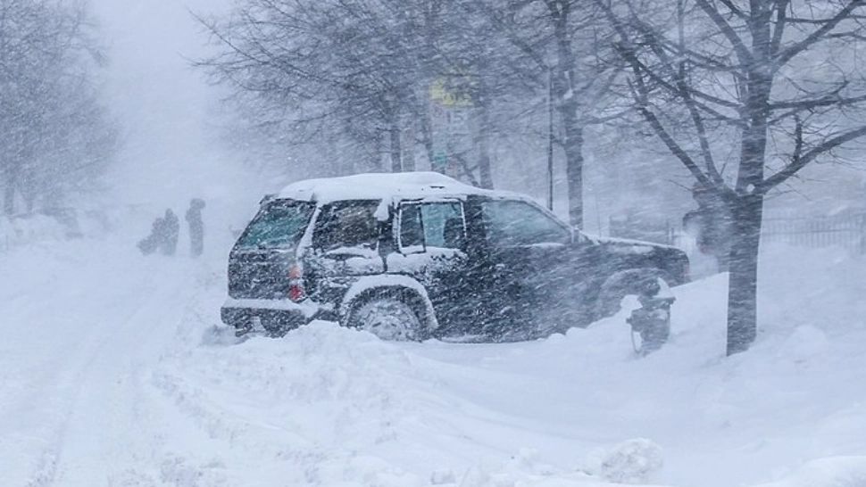 Situație critică în Tulcea: Numărul mașinilor blocate s-a triplat, deşi drumurile din judeţ au fost închise circulaţiei