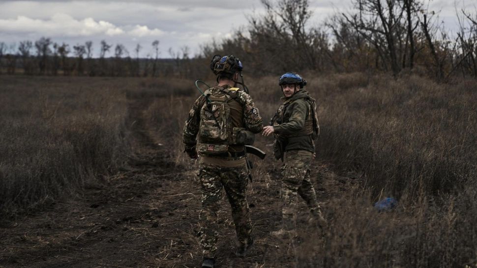 Ucraina acuză Rusia de crime de război - 2 soldați care au vrut să se predea au fost uciși de ruși - Scene șocante
