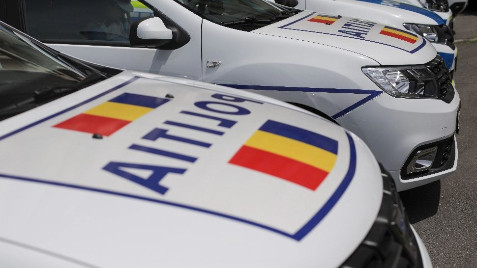 Înșelătoria care face sute de victime în rândul românilor care vor să facă un bine de Sărbători. Metoda ingenioasă a escrocilor i-a uimit pe polițiști