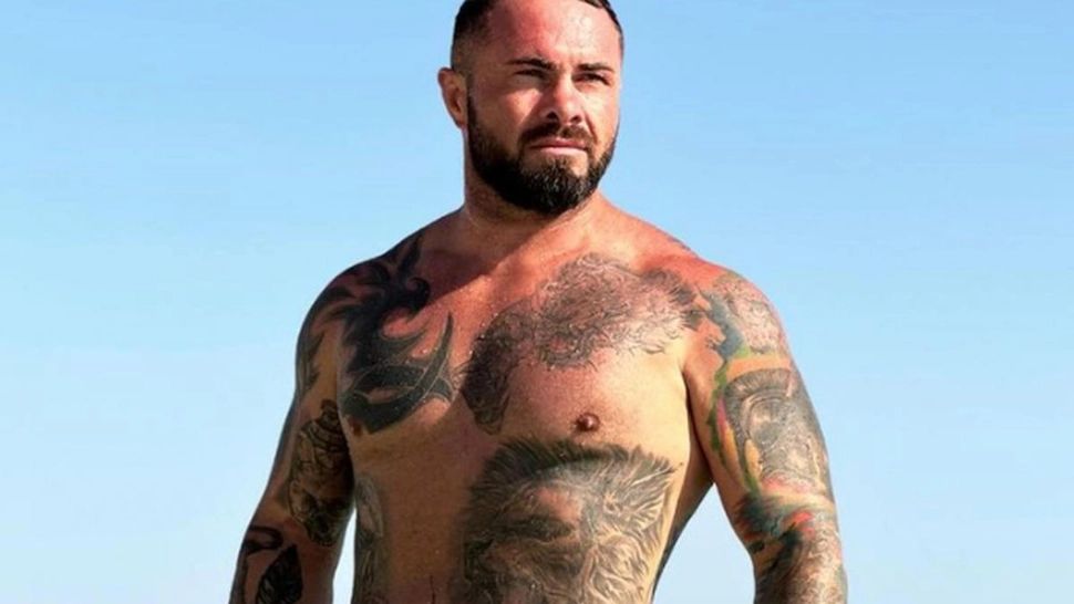 Campionul mondial la MMA Alin Chirilă a fost reținut de polițiști după ce a răpit și bătut un bărbat, în Galați