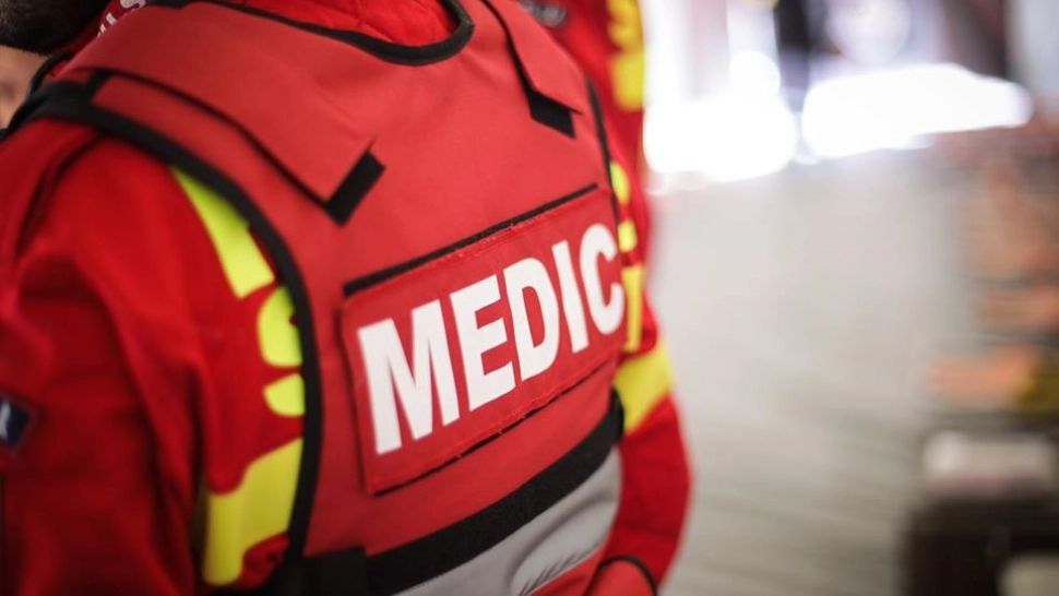 Un tânăr de 19 ani a murit pe loc după ce s-a răsturnat cu mașina - accident grav, în Suceava. FOTO