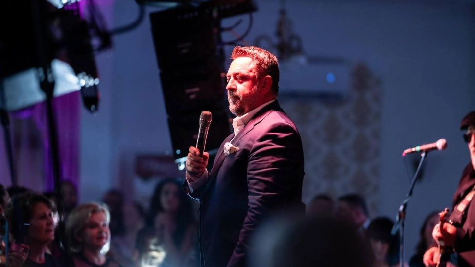 Horia Brenciu a făcut jumătate de zi pe drum ca să ajungă la Brașov