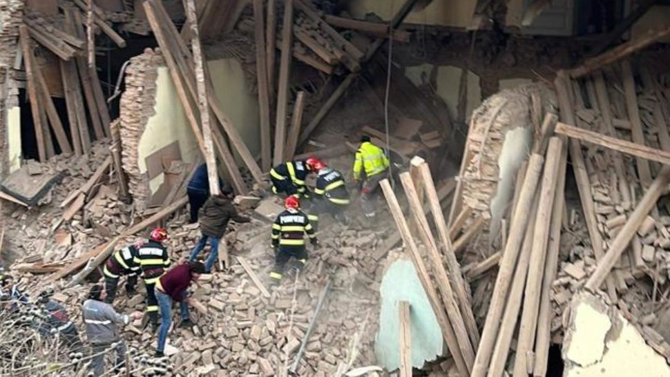 Scenariu șocant în tragedia de la Odorheiul Secuiesc. La baza clădirii s-au făcut săpături, deși în interior erau cazați elevi