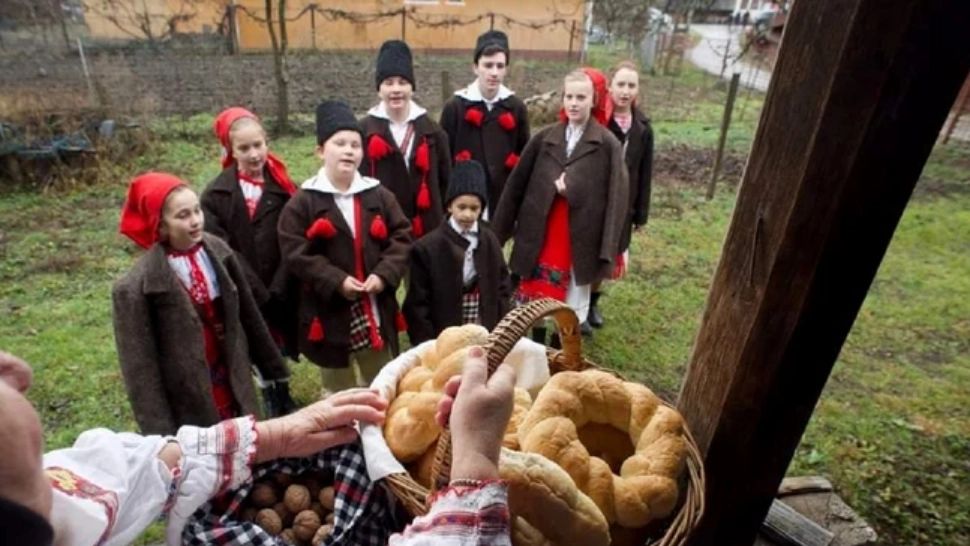 Superstiții în Ajun de Crăciun 2023. Ce este strict interzis să faci pe 24 decembrie - Cel mai frumos gest din această zi