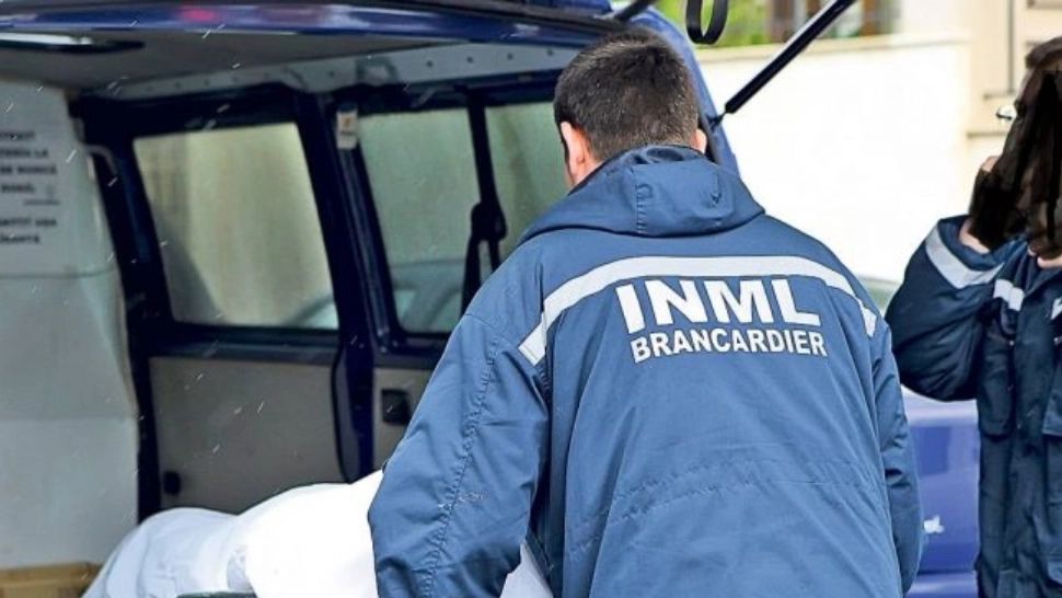 Tânăr din București, găsit mort în apartament. Anchetatorii îi audiază pe vecini