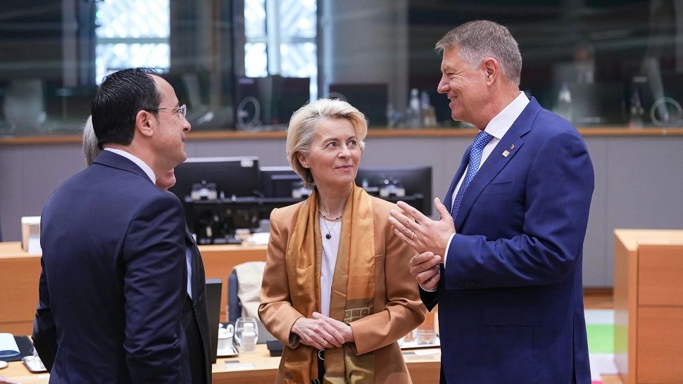 Klaus Iohannis, discuții la Bruxelles la 2 reuniuni cruciale - Decizii pentru aderarea R. Moldova și Ucrainei la UE și ajutor în războiul Rusiei