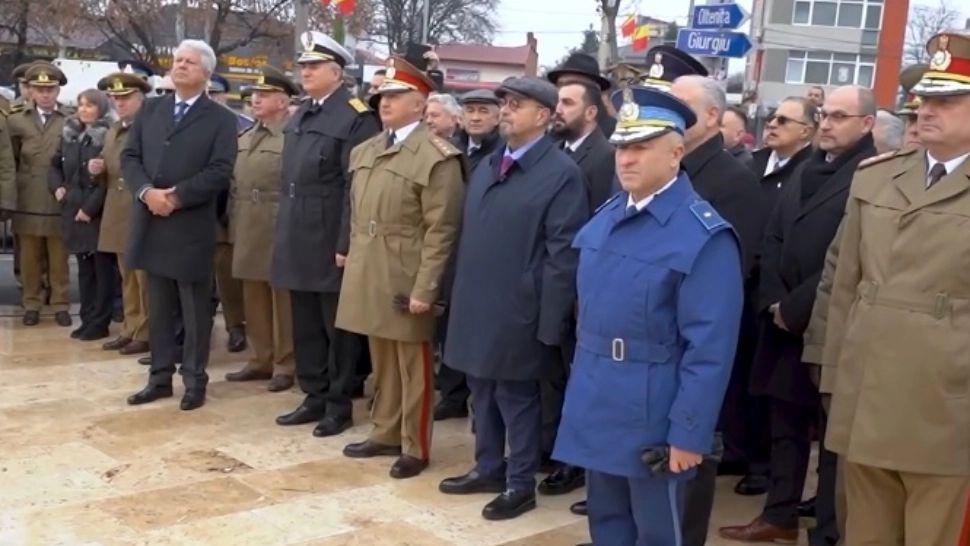 Cristian Popescu Piedone a adus un omagiu Armatei Române și eroilor transmisioniști căzuți în teatrele de operațiuni